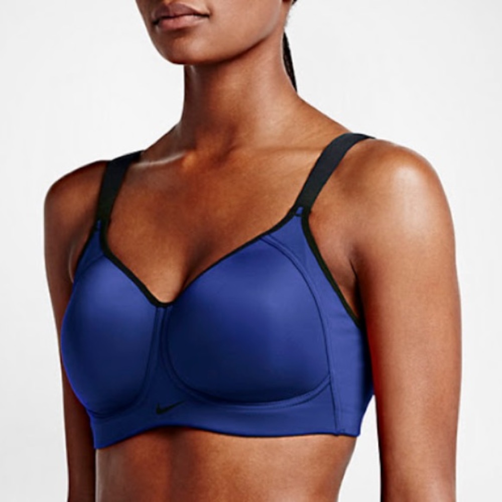 Nike Pro Hero Sports Bra